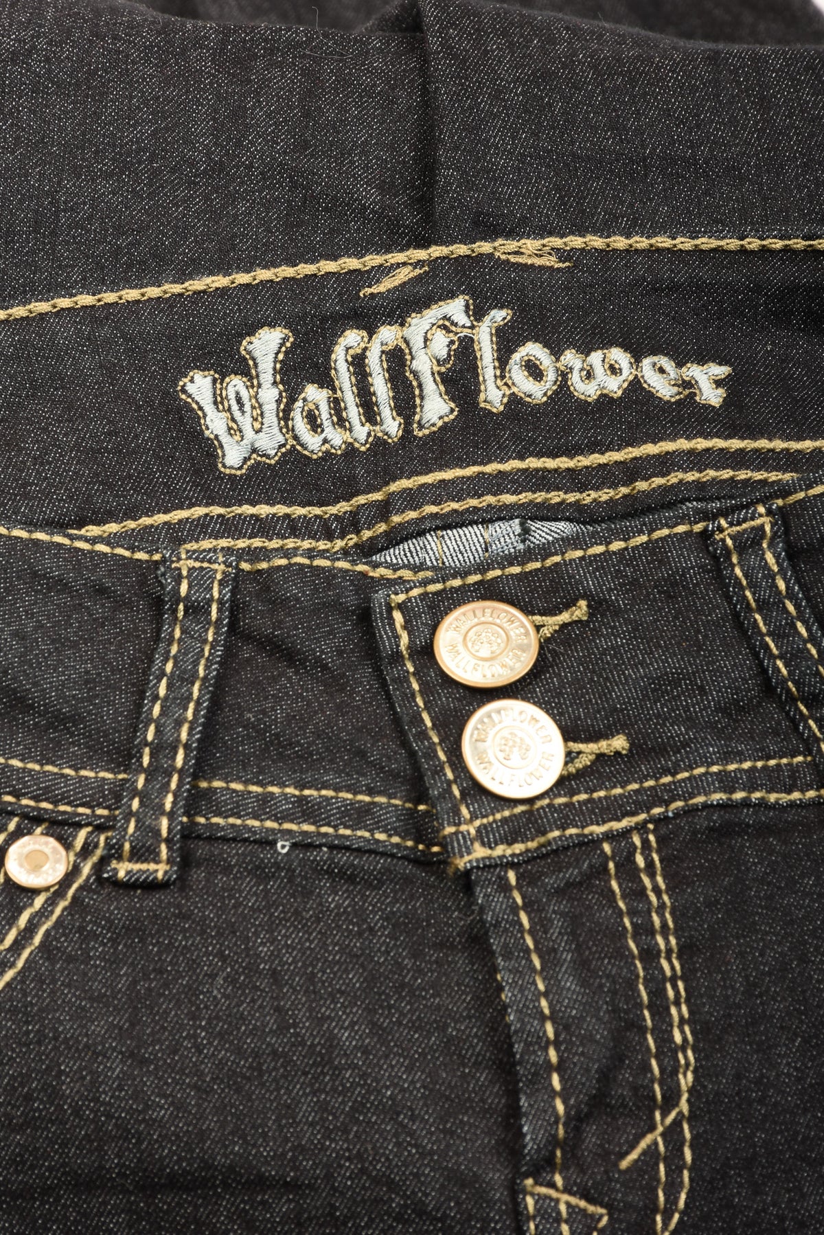 Wallflower Size 7 Women&#39;s Jeans